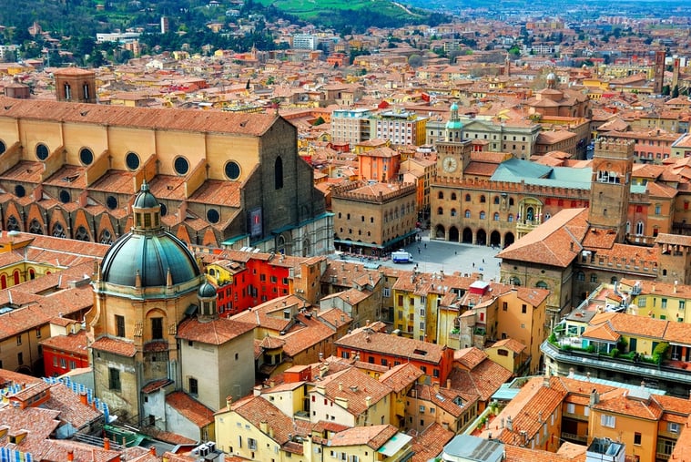 IИтали улс Юнескод бүртгүүлсэн соёлын өвөөрөө дэлхийд нэгдүгээрт ордог. Тус улс нь жилдээ 46 сая гаруй жуулчдыг хү.jpg