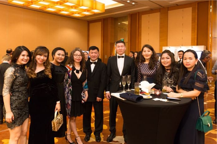 Asian Property Awards шагнал гардуулах ёслолын үеэр NCD Group Номин Констракшн 